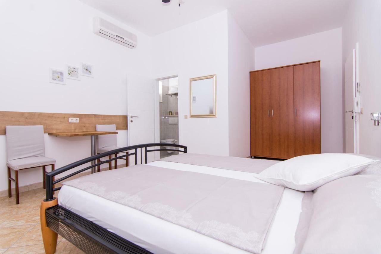 Apartmani Juric Trogir Eksteriør billede
