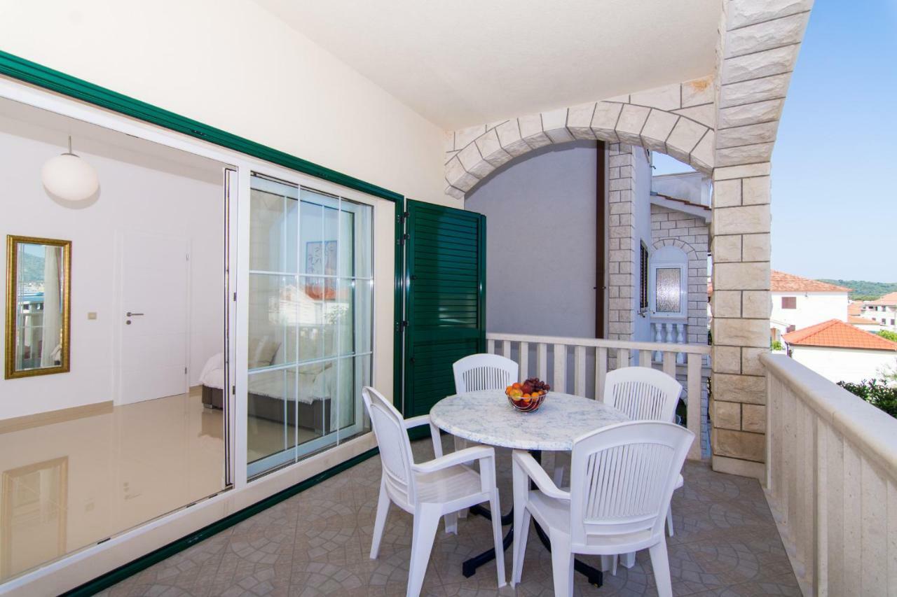Apartmani Juric Trogir Eksteriør billede