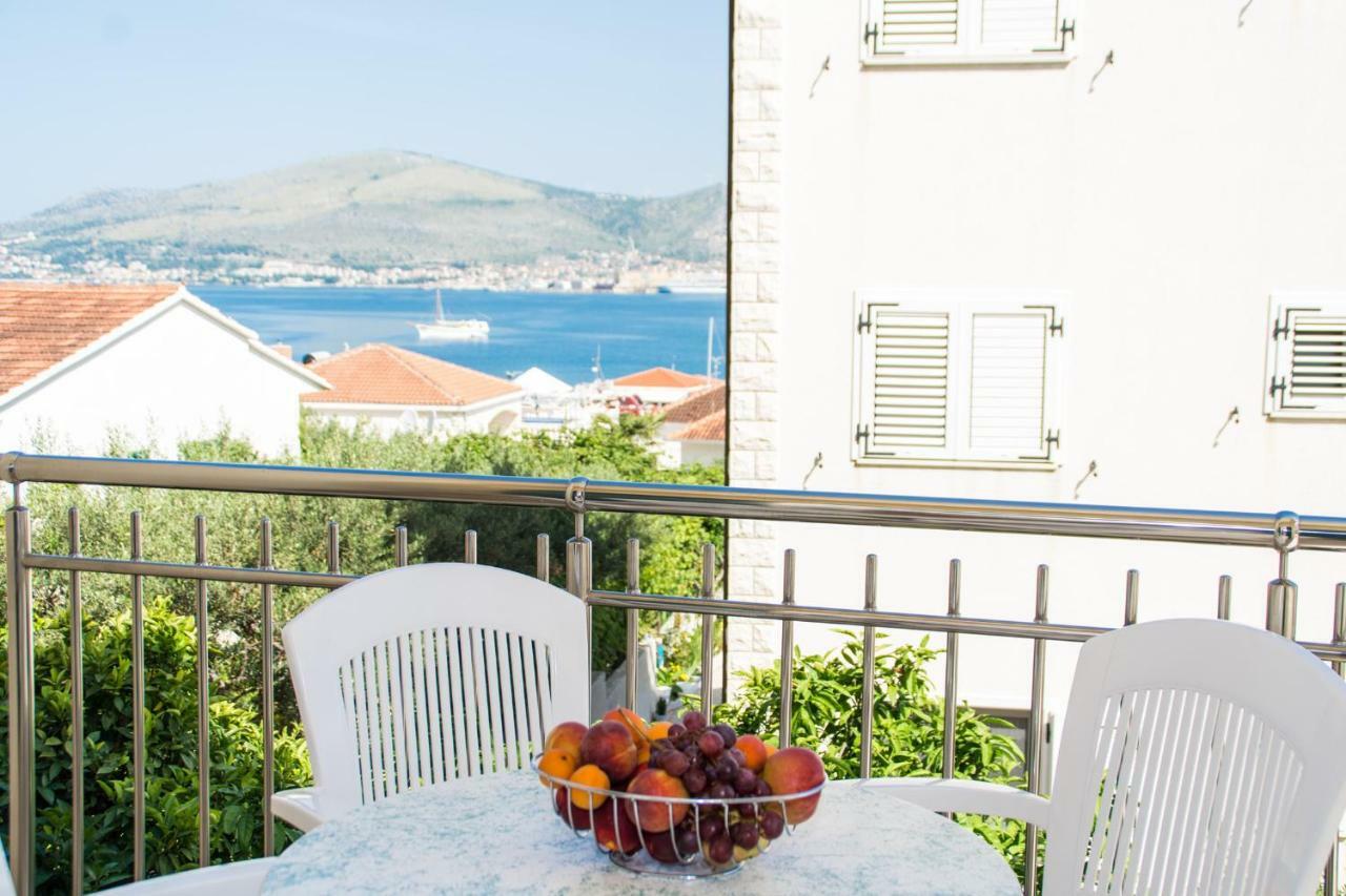 Apartmani Juric Trogir Eksteriør billede