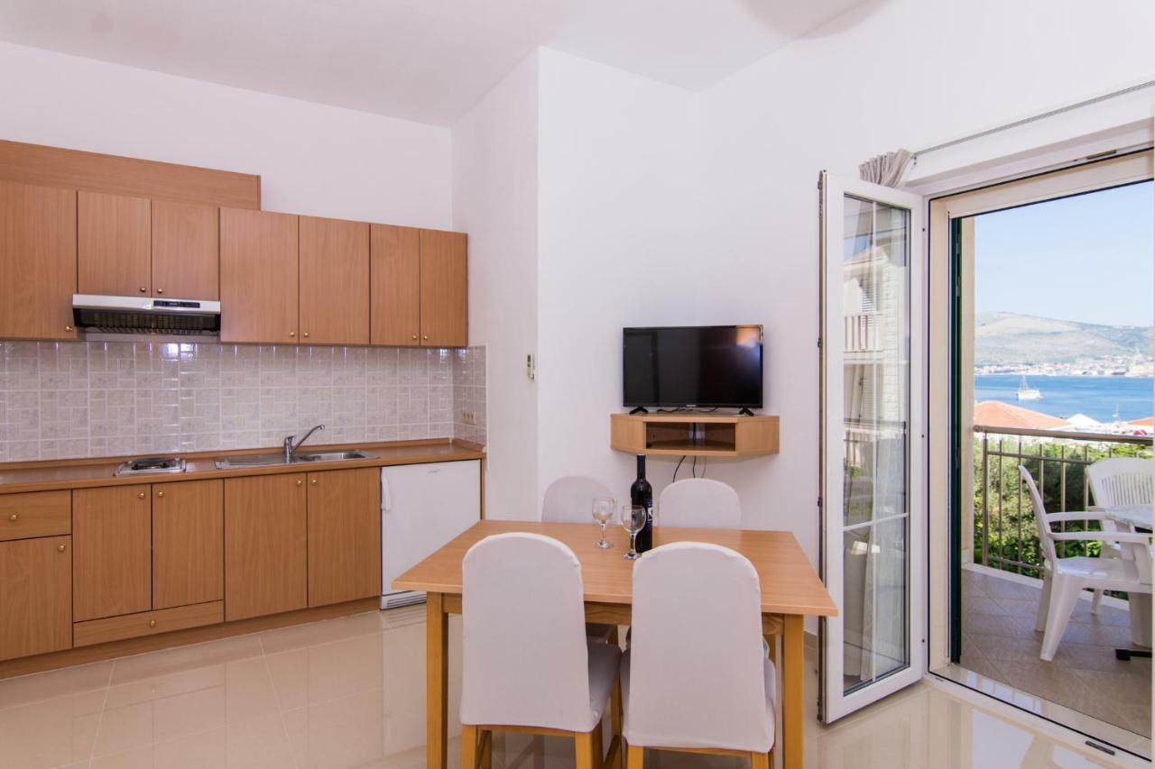 Apartmani Juric Trogir Eksteriør billede