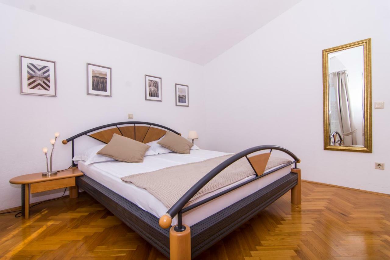 Apartmani Juric Trogir Eksteriør billede