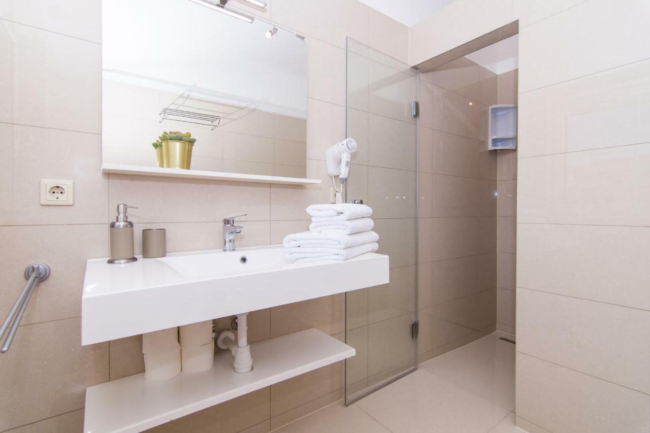 Apartmani Juric Trogir Eksteriør billede